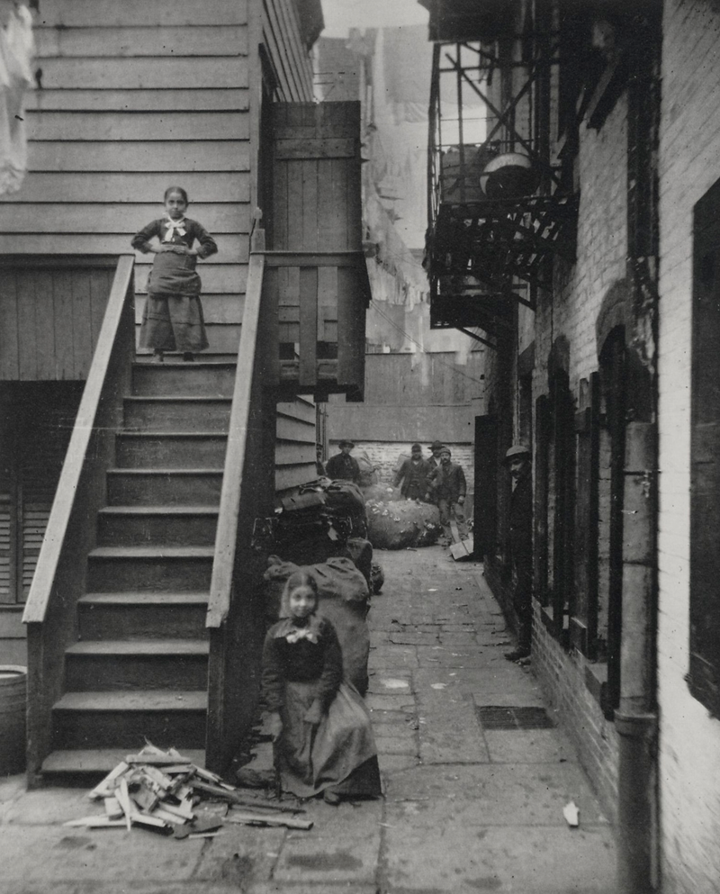 Illustration for article titled Slum Life In New York City During the Nineteenth Century's Gilded Age